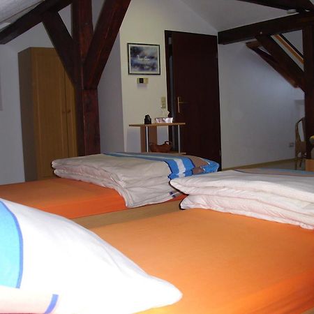 Ferienwohnung Am Dorfplatz Wittenberg Номер фото