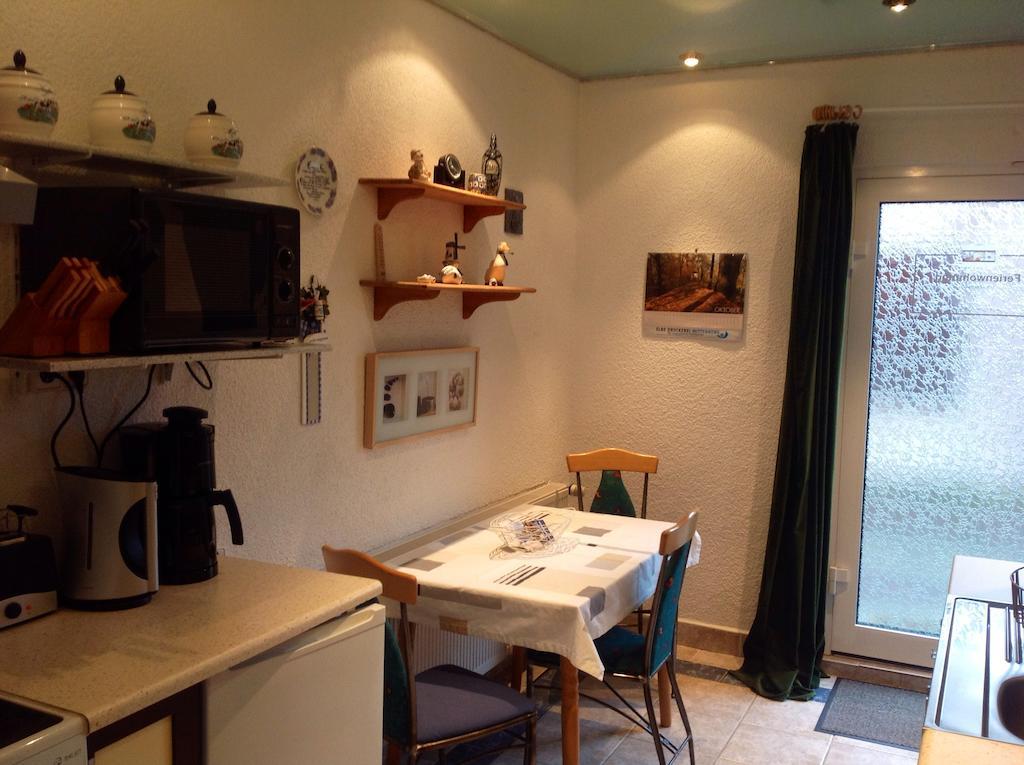 Ferienwohnung Am Dorfplatz Wittenberg Номер фото